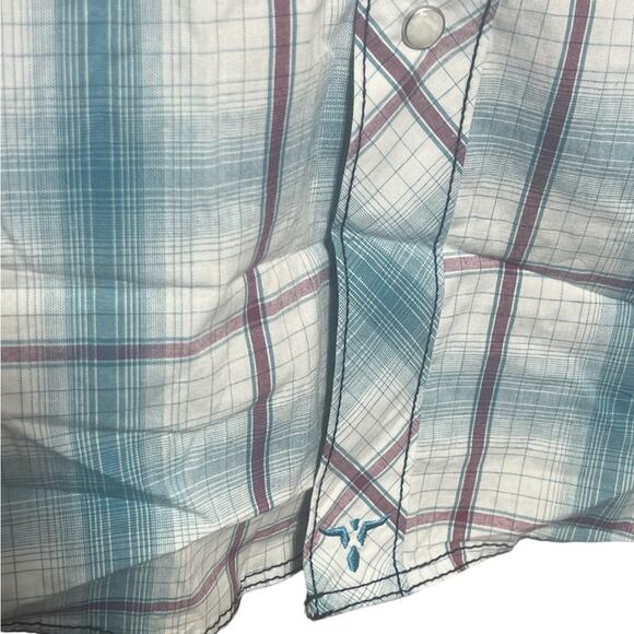 Wrangler, Medium, Blue/Maroon, Pearl Snap Western Shirt. M1 - Picture 4 of 13
